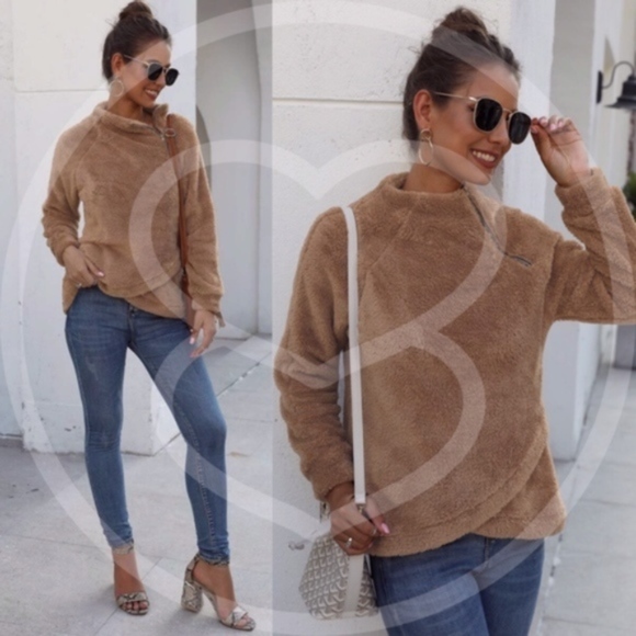 YOLANDA Sherpa Pullover Zipper detail sweater - Picture 3 of 3